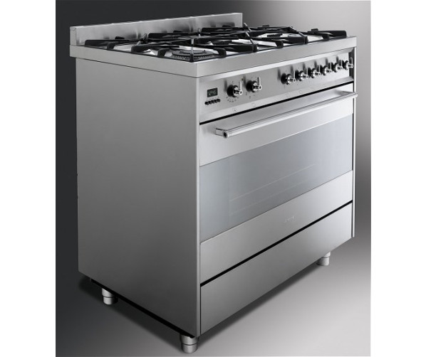Afbeelding van het zijaanzicht van de Smeg C9GMXNL1