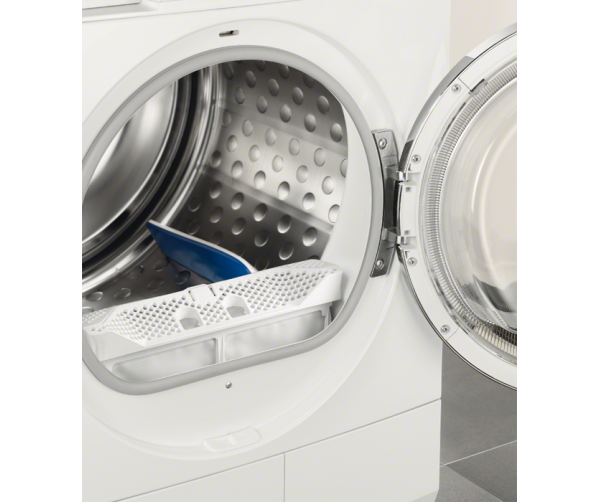 De Electrolux EDH3786GDE warmtepomp droger heeft een vulgewicht van 8 kg