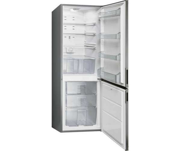 De binnenzijde van de Smeg FC34XPNF1 is zeer praktisch en flexibel indeelbaar