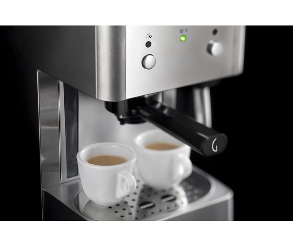 Indien gewenst kunt u met de RI8427/11 twee espresso koffie tegelijkertijd bereiden