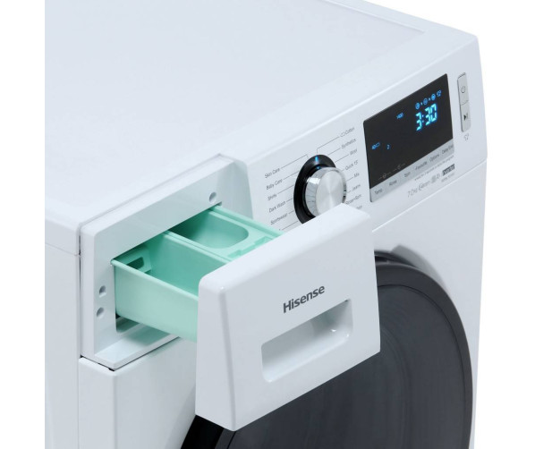 De wasmiddellade bevindt zich linksboven bij de Hisense WFBL7014V wasmachine