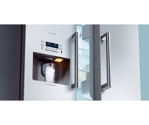 Vlakke ijsdispenser van de KA58NP95 geeft een zeer fraai design