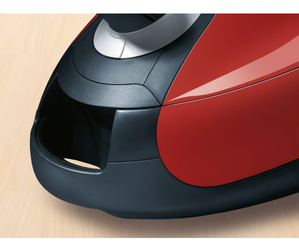 De Miele Complete C2 stofzuiger is uitgerust met een  robuuste meubelstootrand rondom