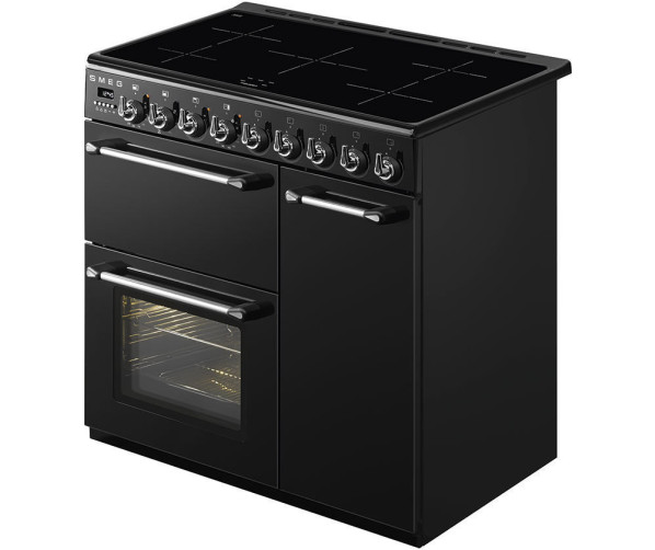 De Smeg BM93IBL is een 5-pits inductie fornuis met 3 verschillende ovens