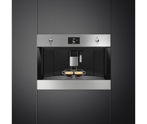 Smeg CMS4303X inbaSmeg CMS4303X volautomatische inbouw koffiemachineouw koffiemachine