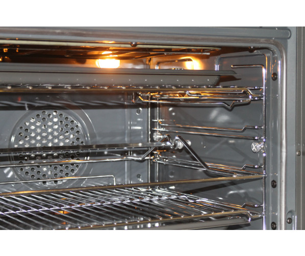 Foto van de oven van de Smeg C9GMANLK9