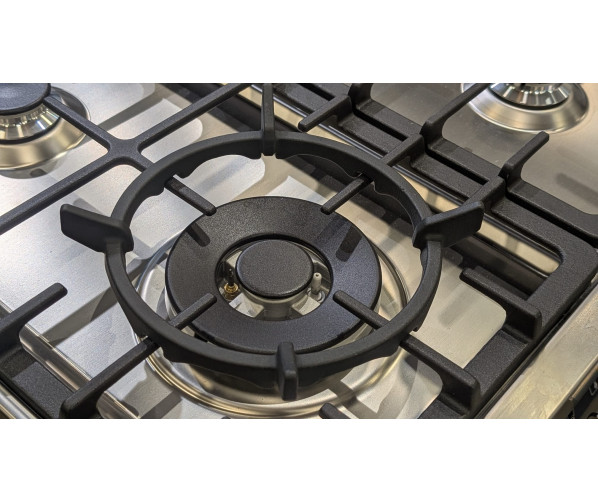 De wokbrander is standaard voorzien van een wokring