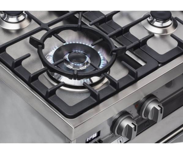 Een sterke 4,2 kW wokbrander bevindt zich linksvoor op het fornuis