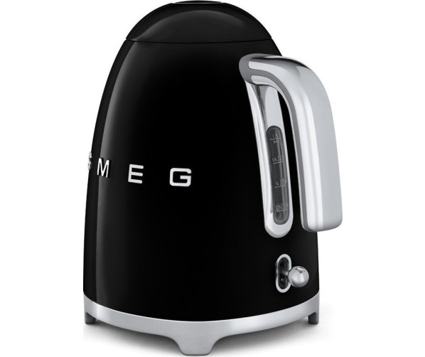De Smeg KLF03BLEU waterkoker zwart is uitgevoerd in het retro jaren 50 design