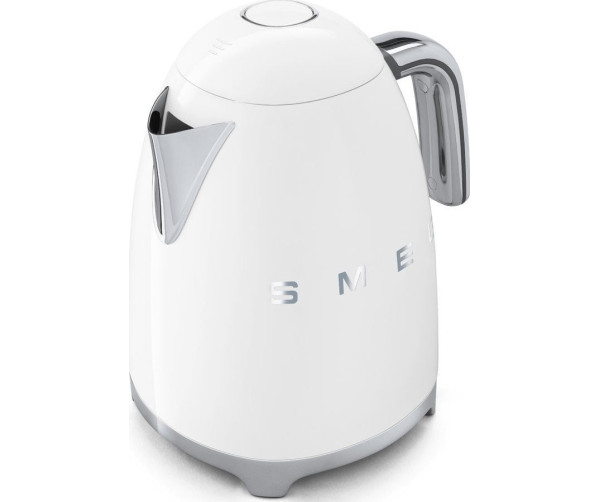 De Smeg KLF03WHEU heeft een uitneembaar kalkfilter