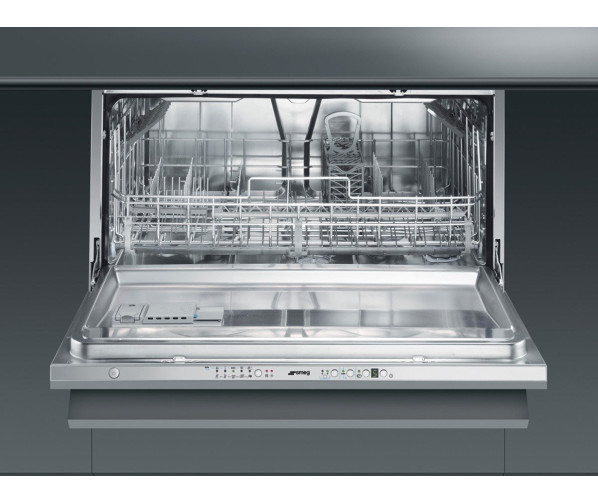 De Smeg STO905-1  horizontale inbouw vaatwasser heeft een capaciteit van 12 couverts