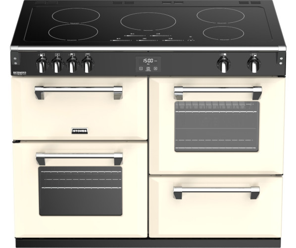 Het Stoves RICHMOND S1100 EI deluxe creme inductie fornuis heeft een inductieplaat met 5 ruime zones