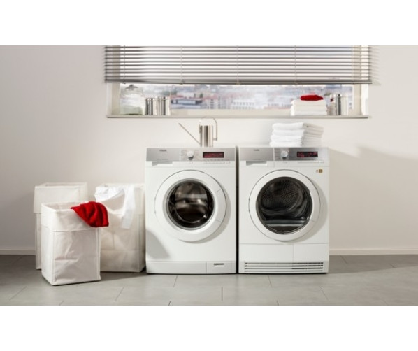 De AEG warmtepomp droger T86585IH is desgewenst te combineren met bijpassende wasmachine