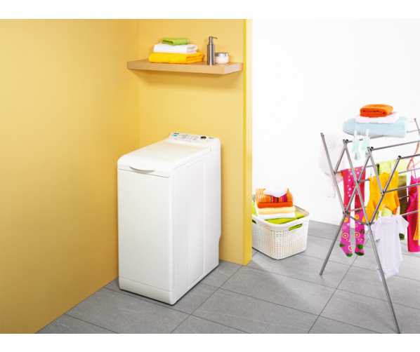 De Zanussi ZWY61205WA wasmachine bovenlader heeft een capacitiet van 6 kg