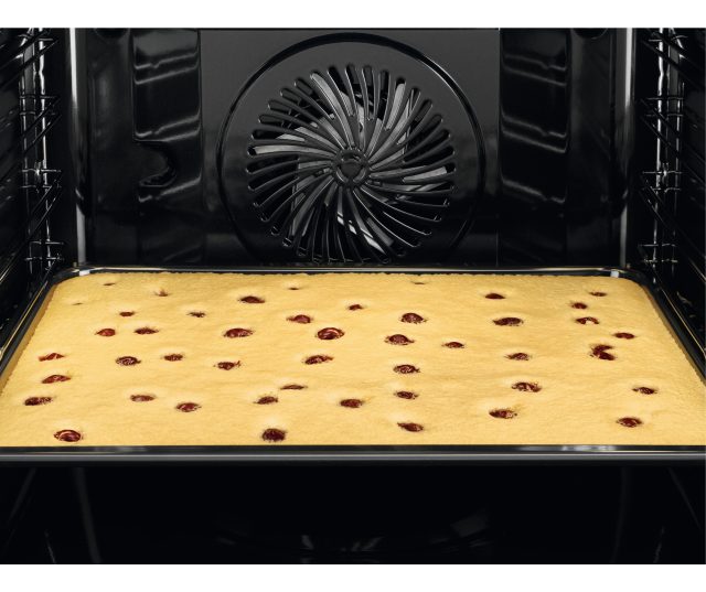 AEG BPE535E70B inbouw oven met pyrolyse - zwart