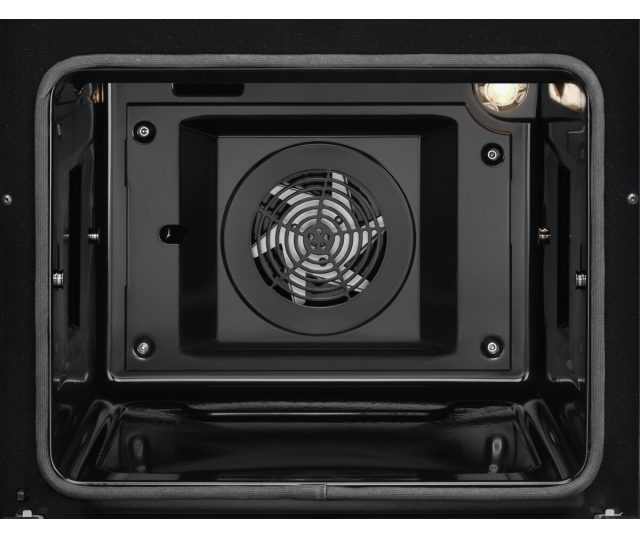 Inhoud oven AEG CCB6441BBW met 73 liter capaciteit en geëmailleerde binnenwand