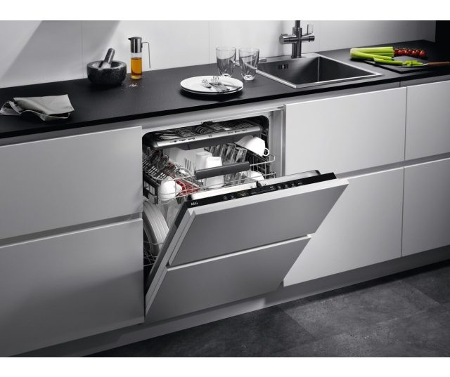 AEG FSE74717P inbouw vaatwasser - stil 42 dB - ProClean