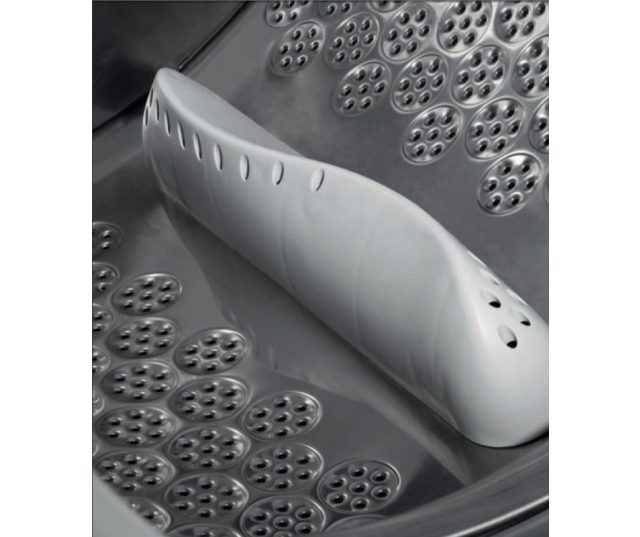 De AEG L76475FL wasmachine is uitgevoerd met de vernieuwde ProTex trommel met een verbeterde structuur en een nog beter wasresultaat
