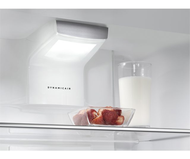 AEG SFE814D9ZC inbouw koelkast met LongFresh - nis 140 cm