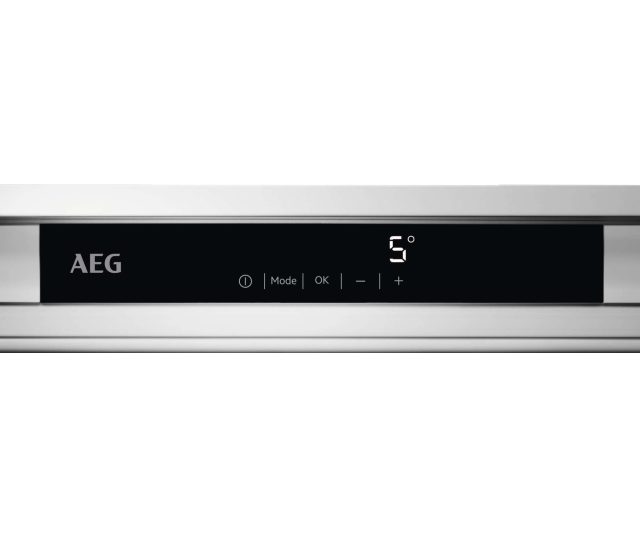 AEG SFE814D9ZC inbouw koelkast met LongFresh - nis 140 cm