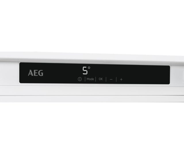 AEG SKE818F1DS inbouw koelkast - nis 178 cm. - sleepdeur