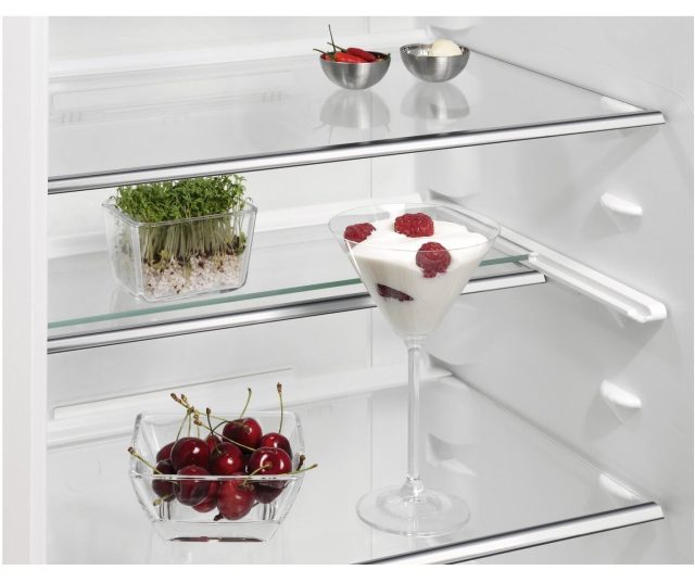 AEG TSK5O881DF inbouw koelkast - nis 88 cm.