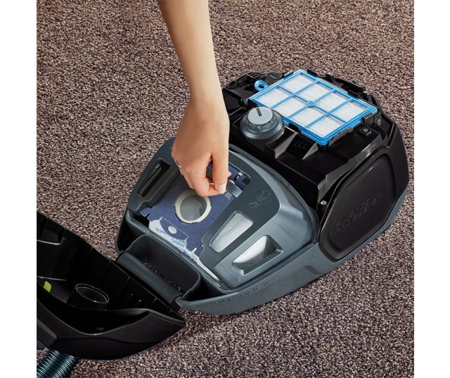 AEG VX7-2-ECO stofzuiger met zak, actieradius 12m, 70 db, 3,5l inhoud, met parketborstel