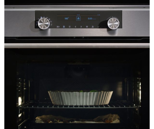 Telescopisch geleidesysteem bij de Atag oven ZX6592D