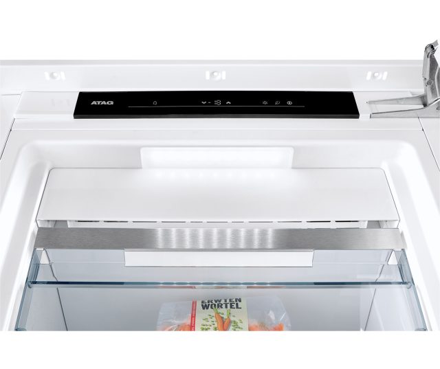 Atag KD86140CN inbouw vrieskast - nis 140 cm.