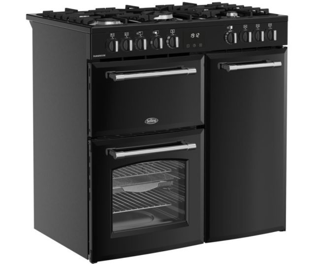 Zijaanzicht van Belling FARMHOUSE 90DF BLK gasfornuis in landelijke stijl met matzwarte afwerking