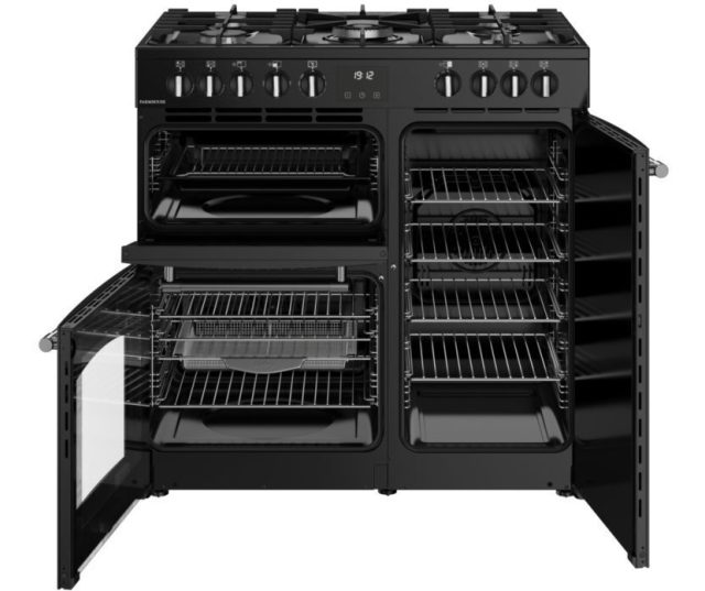 Belling met braadslede, ovenroosters en airfry rooster in gebruik getoond