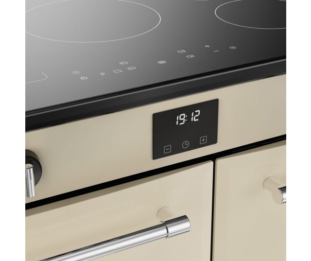 Belling fornuis met touchscreen timer en draaiknoppen