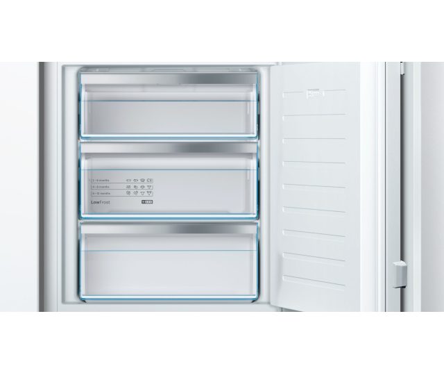 Bosch GIV11AFE0 inbouw vriezer / vrieskast - nis 72 cm.