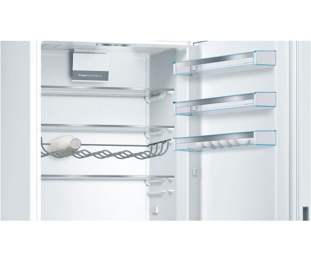 Bosch KGE49AWCA vrijstaande koel/vriescombinatie - 70 cm. breed