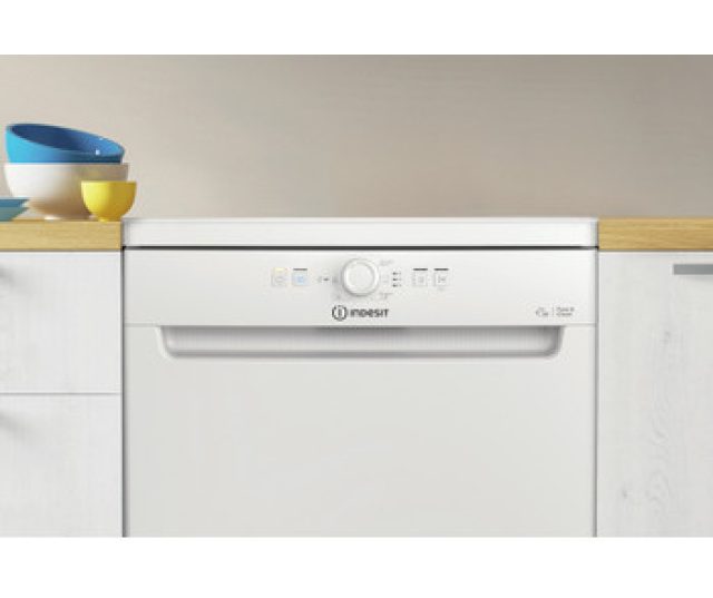 Indesit D2F HK26 vaatwasser
