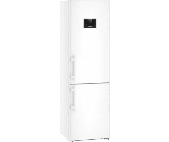De Liebherr CNP4858 koelkast wit is voorzien van een bedieningspaneel met display aan de voorzijde