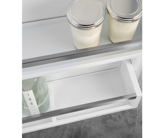 Liebherr DRe 3901-20 inbouw koelkast met decorlijst