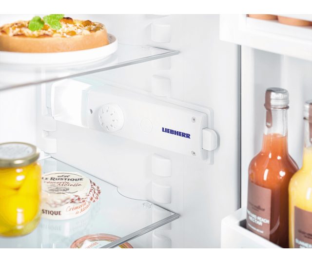 Liebherr UK 1524-26 onderbouw koelkast met decorlijsten