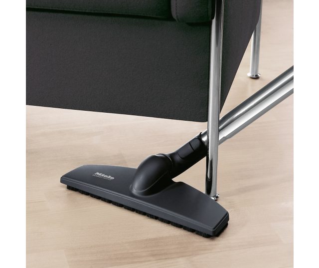 De Miele Miele Blizzard CX1 Jubilee EcoLine stofzuiger heeft een Paquet Twister borstel voor harde vloeren