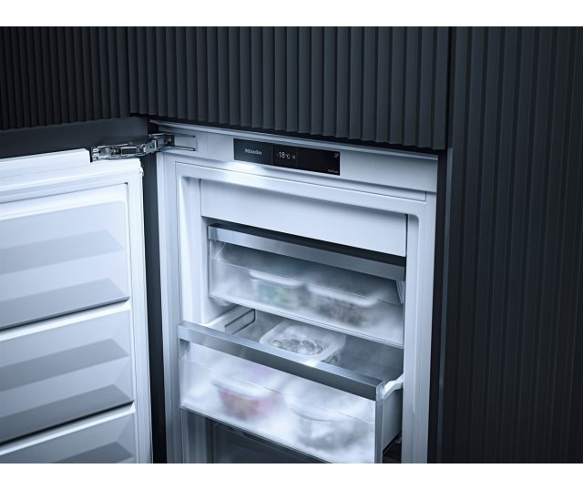 Miele FNS7770E inbouw vriezer / vrieskast - nis 178 - nofrost