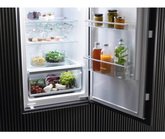 Miele K7316E inbouw koelkast met vriesvak - nis 122 cm.