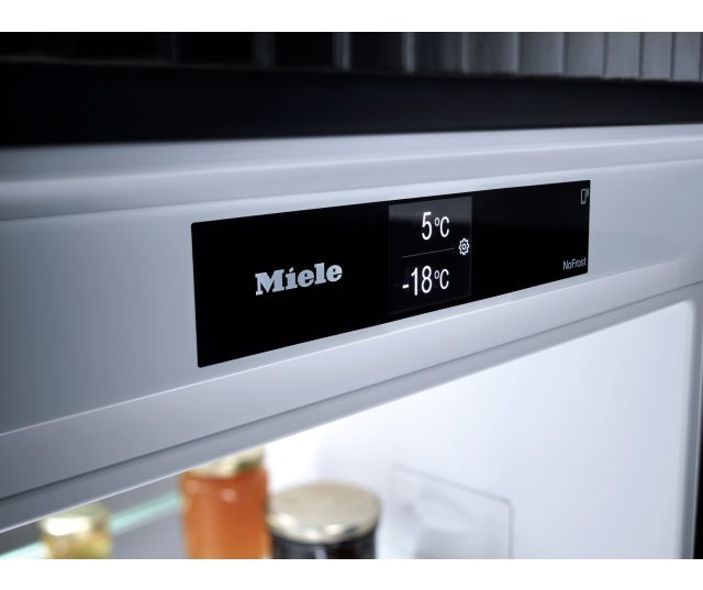 Miele KF 7731 E inbouw koelkast met DynaCool - nis 178 cm.