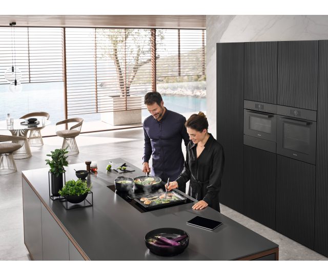 Miele KMDA7473FL-A inbouw inductie kookplaat met afzuiging