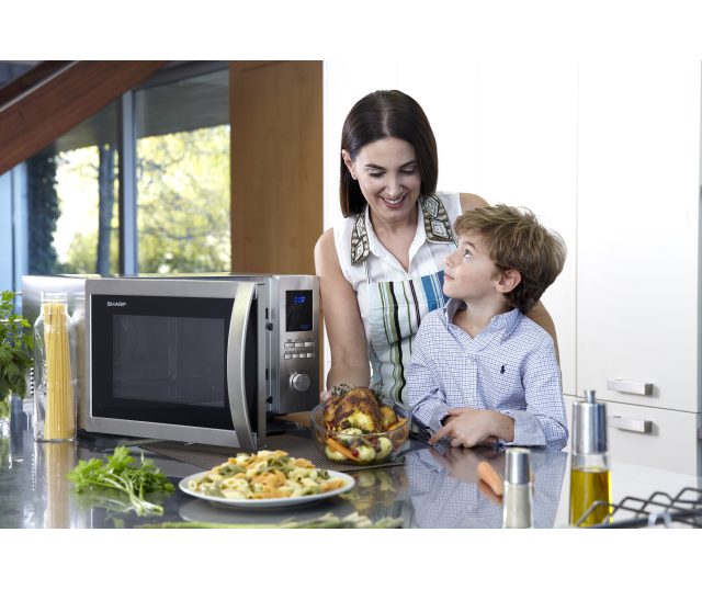 Sharp R982STWE combi-magnetron - vrijstaand - rvs