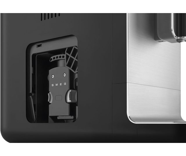Smeg BCC01BLMEU volautomatische koffiemachine - mat zwart - retro jaren 50