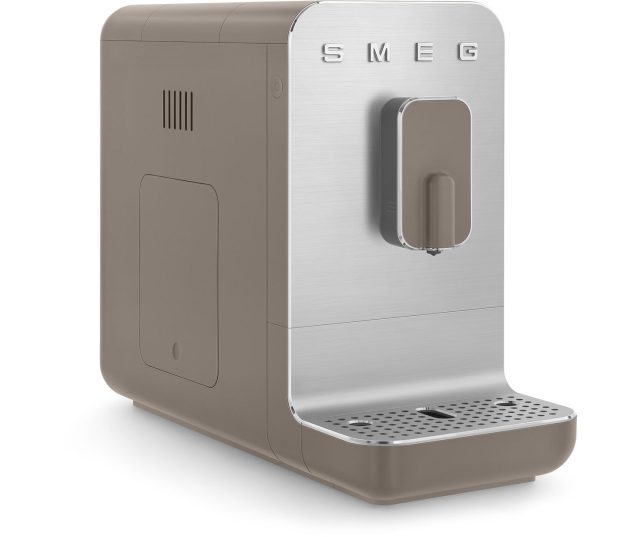 Smeg BCC01TPMEU volautomatische koffiemachine - mat taupe - retro jaren 50