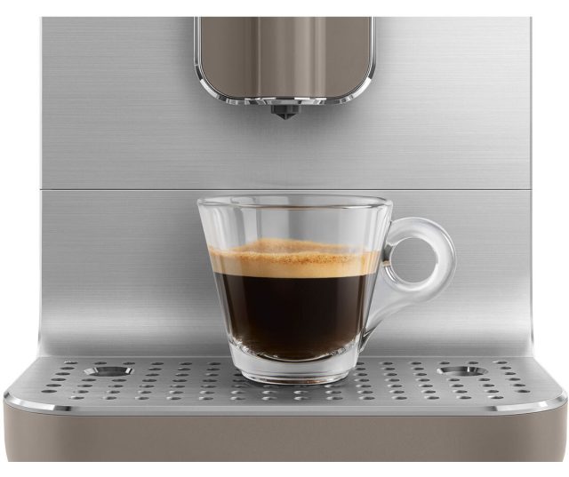 Smeg BCC01TPMEU volautomatische koffiemachine - mat taupe - retro jaren 50