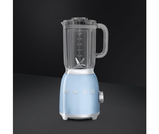 Smeg BLF01PBEU blender blauw