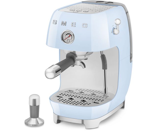 Smeg ECF03PBEU koffiemachine - pastelblauw