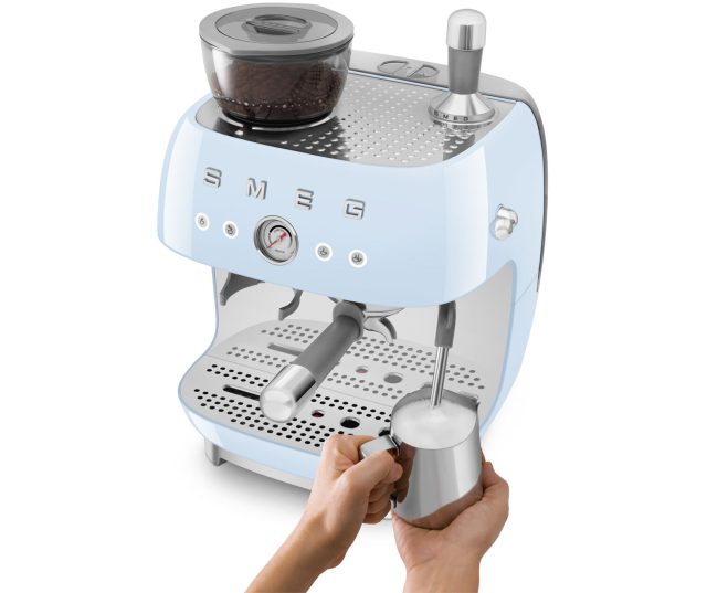 Smeg EGF03PBEU espresso koffiemachine - pastelblauw